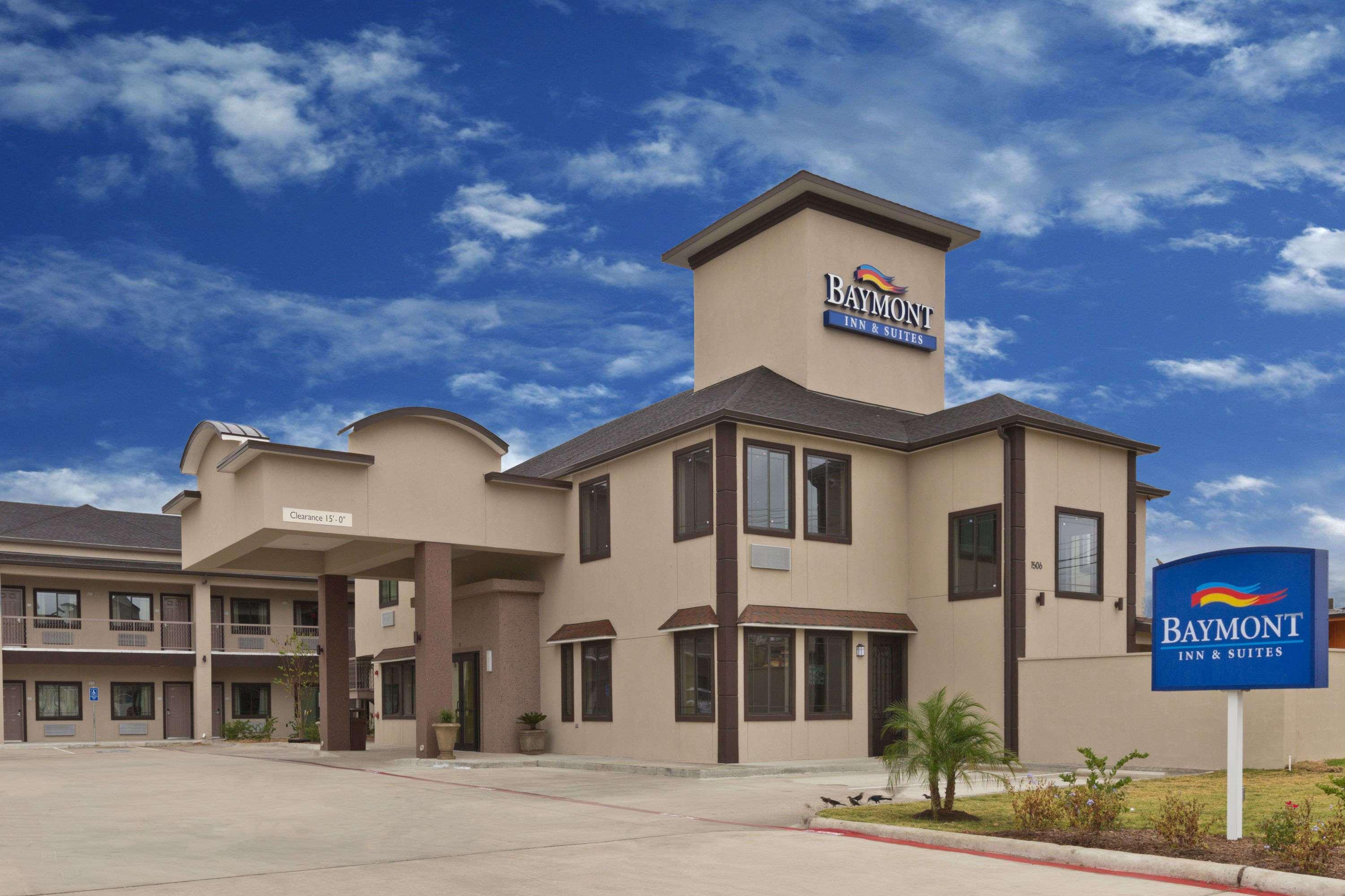 מלון Baymont By Wyndham Bryan College Station מראה חיצוני תמונה